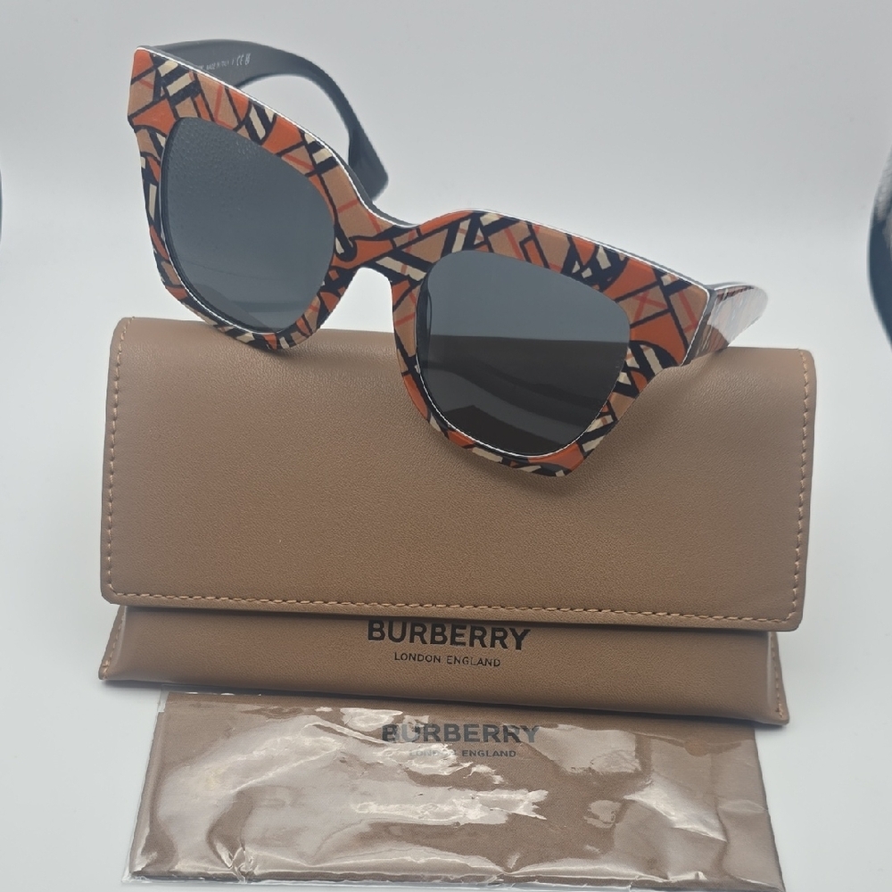 Burberry TB Monogram Pattern Oversized Women's Su… - image 3